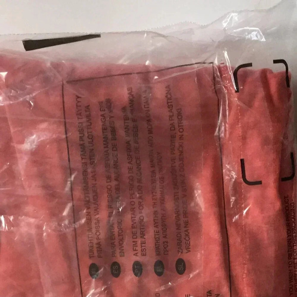 Cellbes Chantilly Lace Overlay Top Coral , US 14 - 16 Women  Plus - Picture 6 of 8